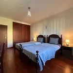 Forum Madeira Dla Par Фуншал