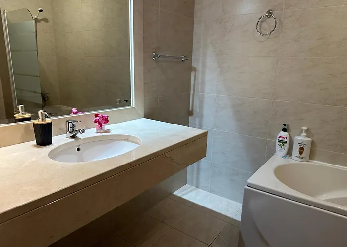 Forum Madeira Dla Par * フンシャル